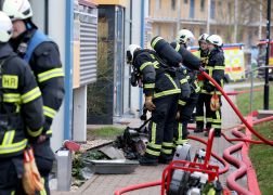 Nach Brand In Jena Feuer Zerstoert Wohnung Komplett 07